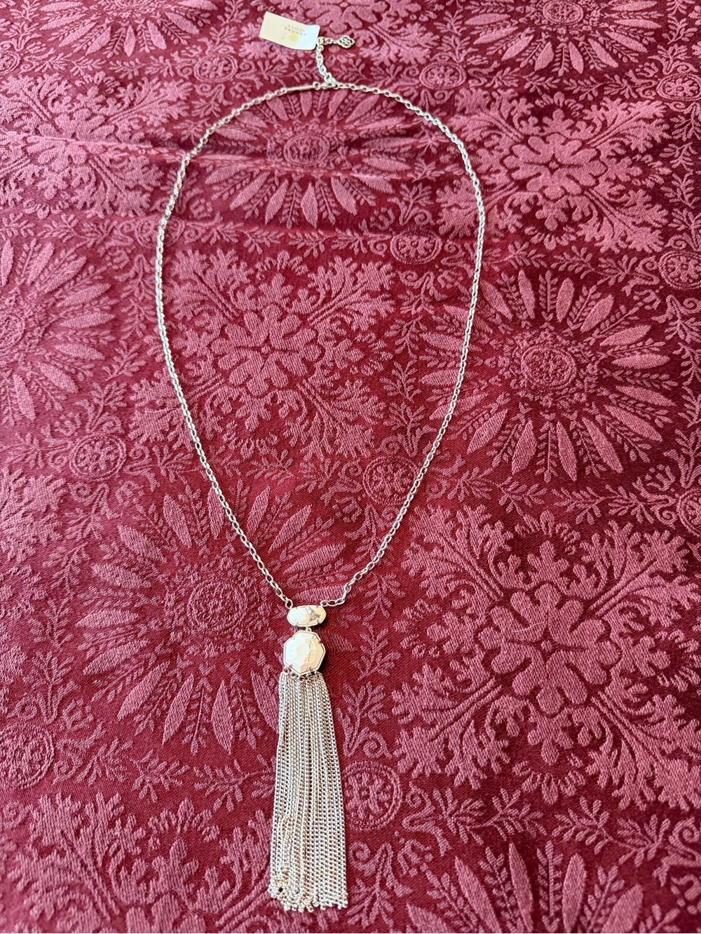 Kendra Scott Howlite Rhodium Pendant NWT 🌷Boho Tassel Necklace